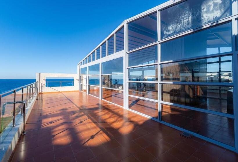 هتل كورال ريف