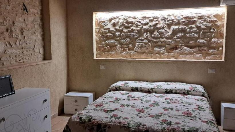 فندق Agriturismo Il Raggio Di Sole Di Orpello