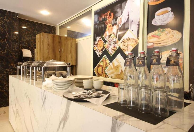 فندق B2l Hills At Tapoavn