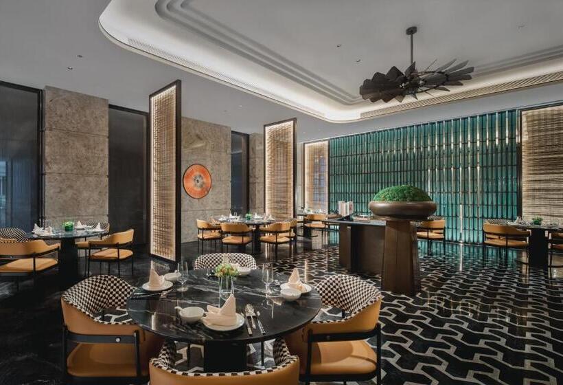 فندق Crowne Plaza Shangluo By Ihg