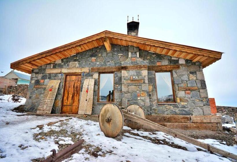 בית מלון כפרי Doğunun Taş Evleri