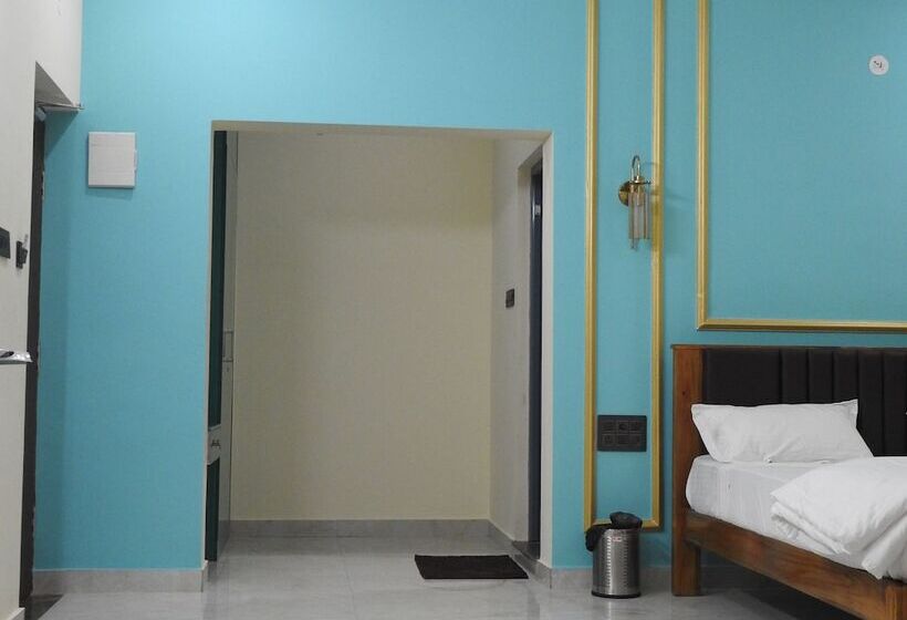 호텔 Nueva Boarding And Lodging