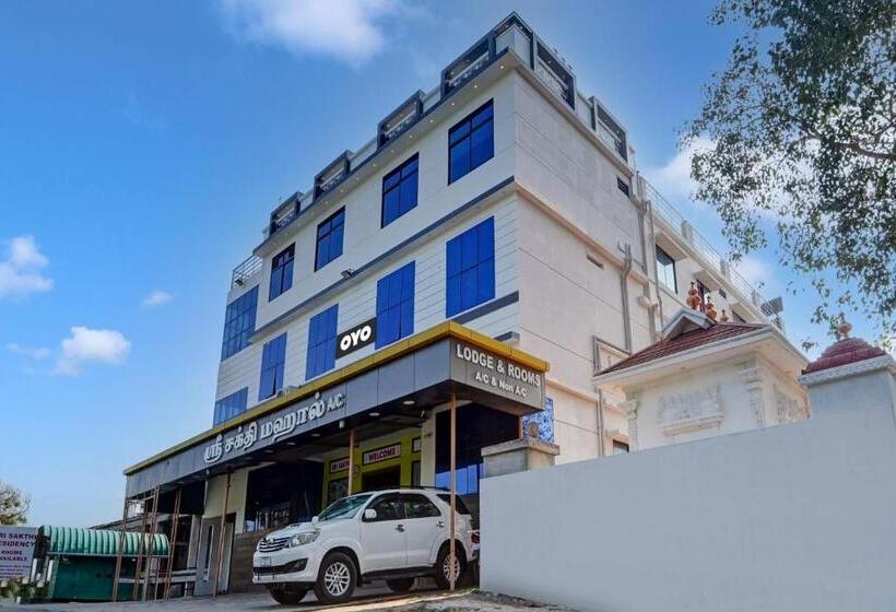 בית מלון כפרי Oyo Sri Sakthi Residency