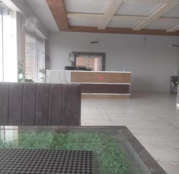 فندق Shreeradhepalace