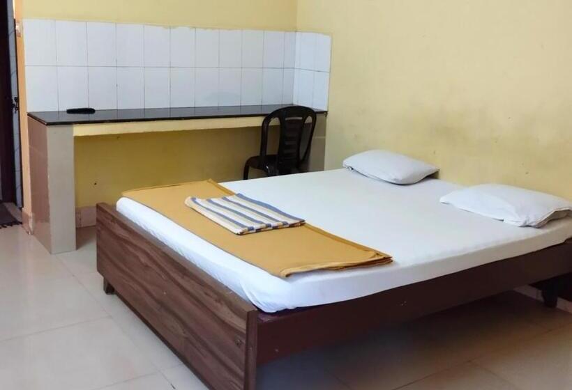 酒店 Shri Matha Chathra Residency