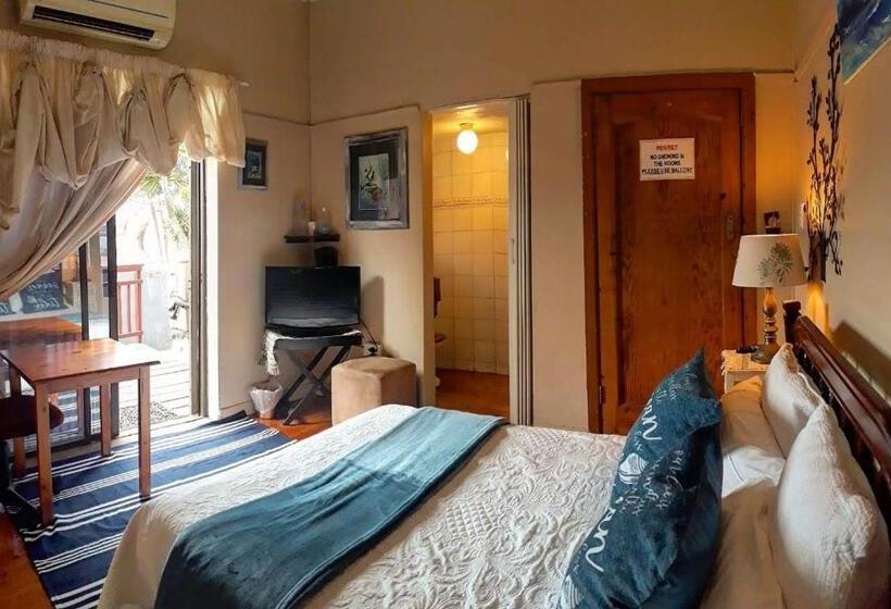 פנסיון Bayview Guest House