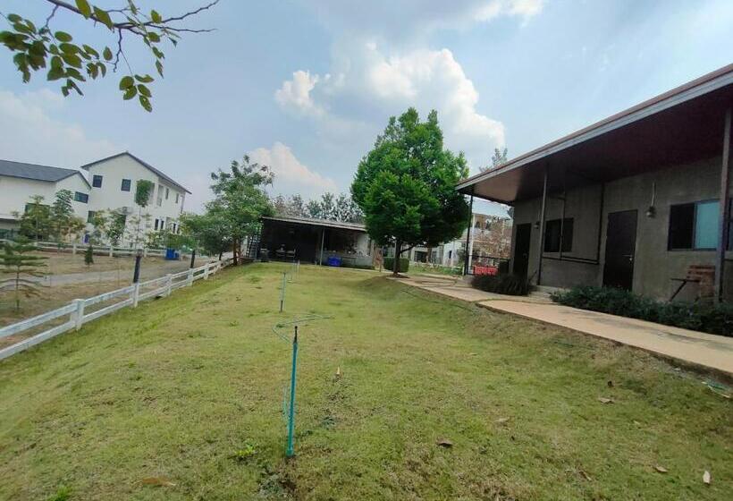 민박 Moon Loft    บ้านเพื่อน เขาใหญ่ ที่พัก อาหารและเครื่องดื่ม