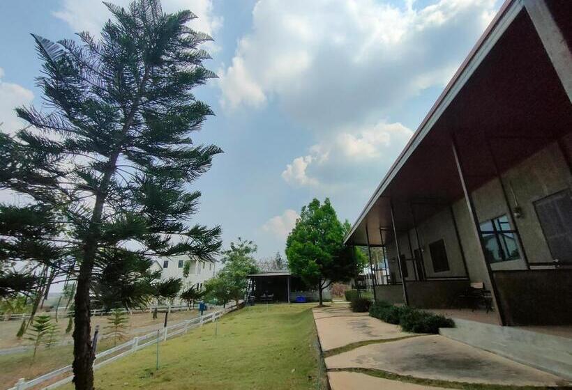 민박 Moon Loft    บ้านเพื่อน เขาใหญ่ ที่พัก อาหารและเครื่องดื่ม