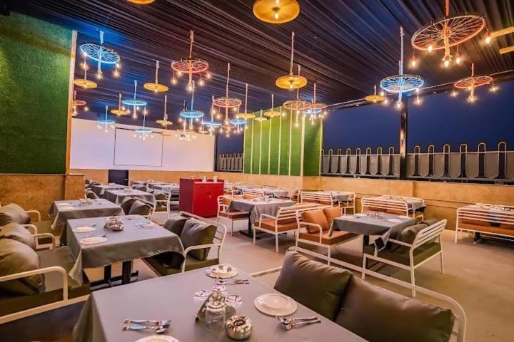 فندق Amar Palace Ahmednagar