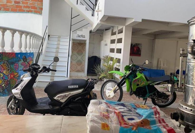 هتل Cabañas De Tolu