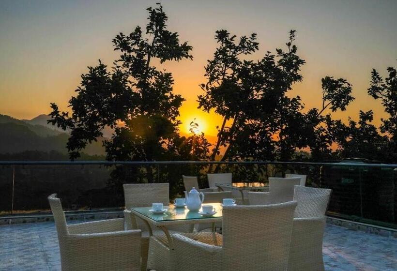 בית מלון כפרי Prime View Resort