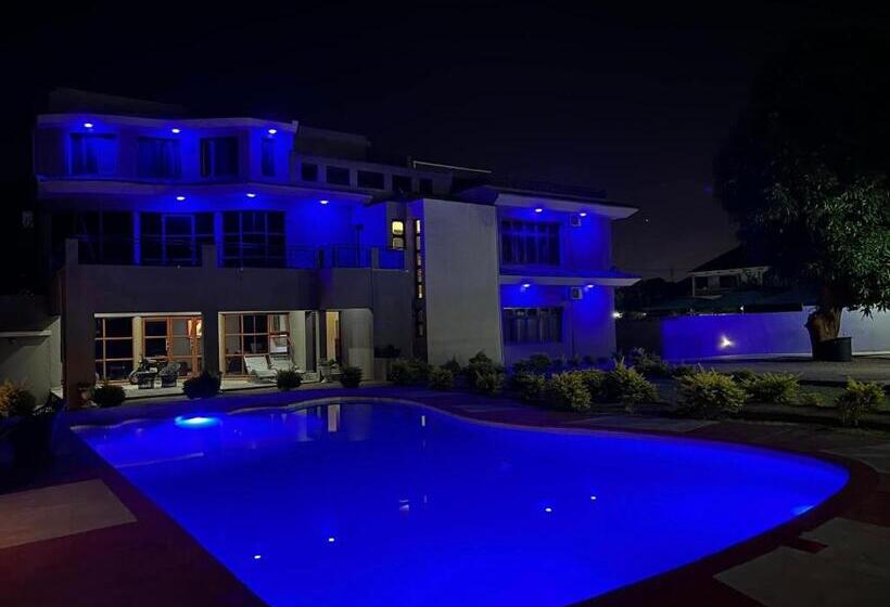 בית מלון כפרי Tr Guest House