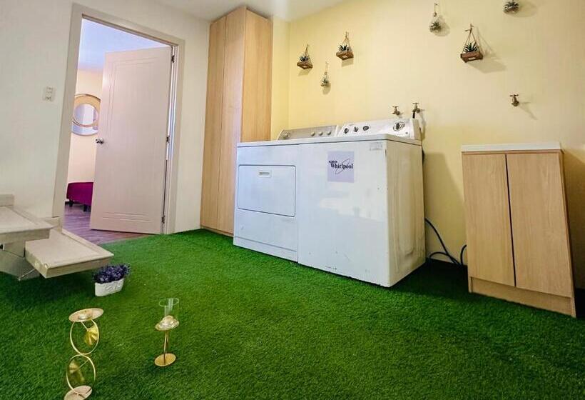 پانسیون Departamento En Cuenca