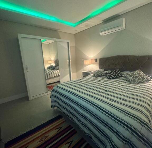 بنسيون Locação Terras De São Francisco, Quarto Privativo Jatobá