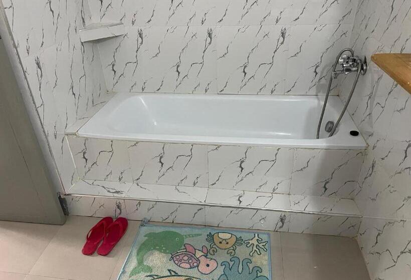 بنسيون Rockville Abode