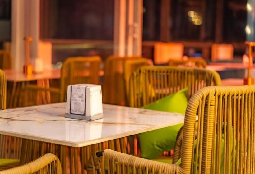 Ski Hotels And Resorts Rishikesh