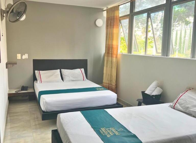 هتل Casa Botero Medellín