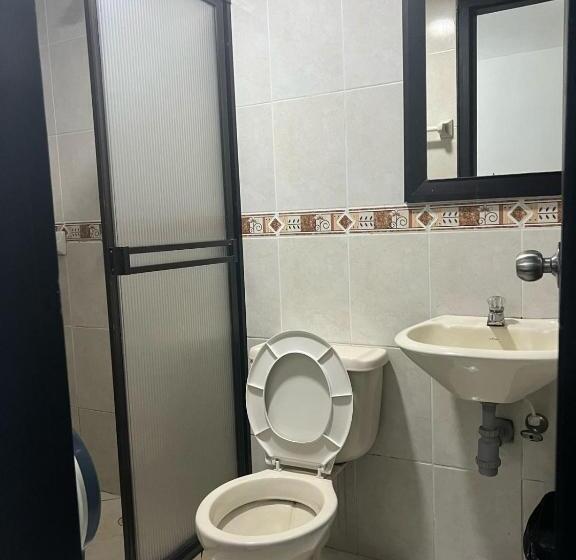 هتل Casa Botero Medellín