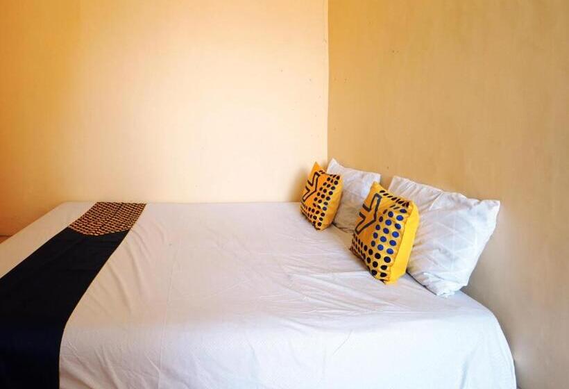 فندق Spot On 93685 Homestay Bu Sun Syariah