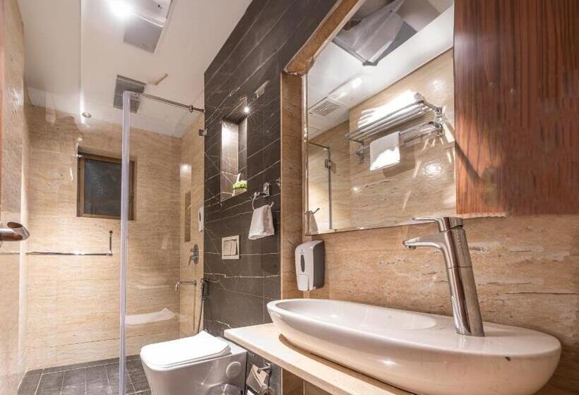 호텔 Treebo Premium Heritage Grand  Majiwada Thane