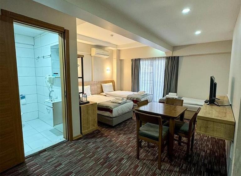 Mojo Otel İzmir