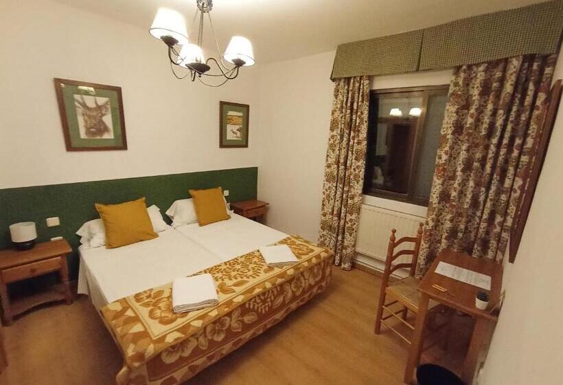 ペンション Hostal Rural Alto Tajo Poveda