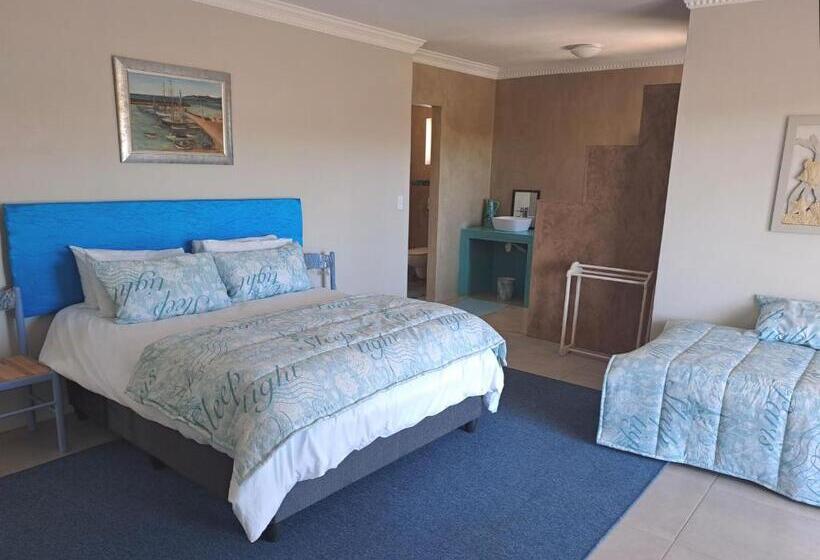 Stone Crown Manor B&b