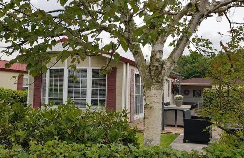 צימר Chalet Staelduinse Bos