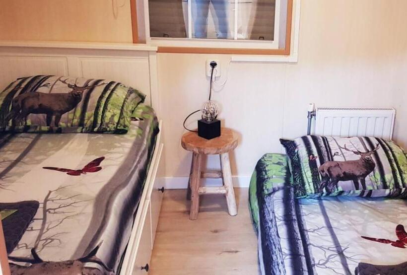 צימר Chalet Staelduinse Bos