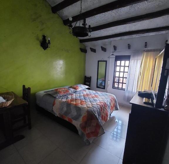 هتل Salamandra Tunja