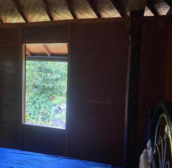 펜션 Mesari Cottage Guest House