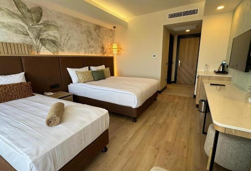 هتل Vox Maris Resort