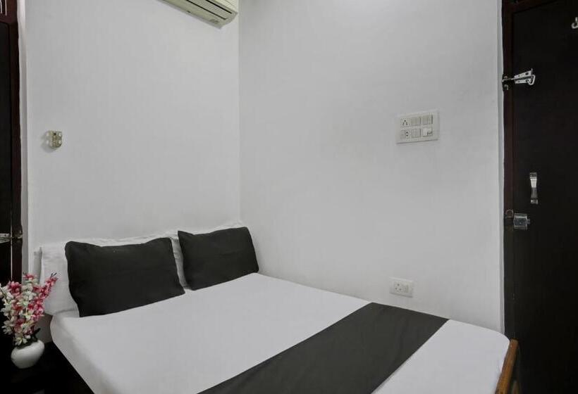 Oyo Hotel R K Shahpura