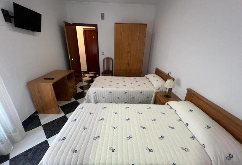 Pensión Hostal Los Amigos