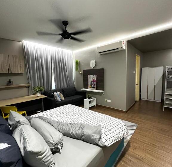 پانسیون Hygienic Cyberjaya Landed Homestay, Free Wifi, Free Parking, Self Check In