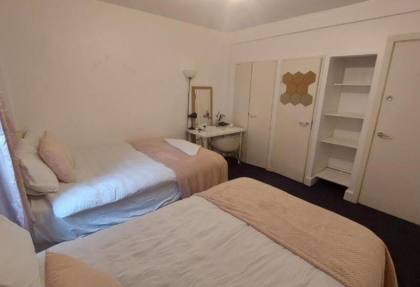 پانسیون Sandfield Private Rooms In King S Cross St Pancras