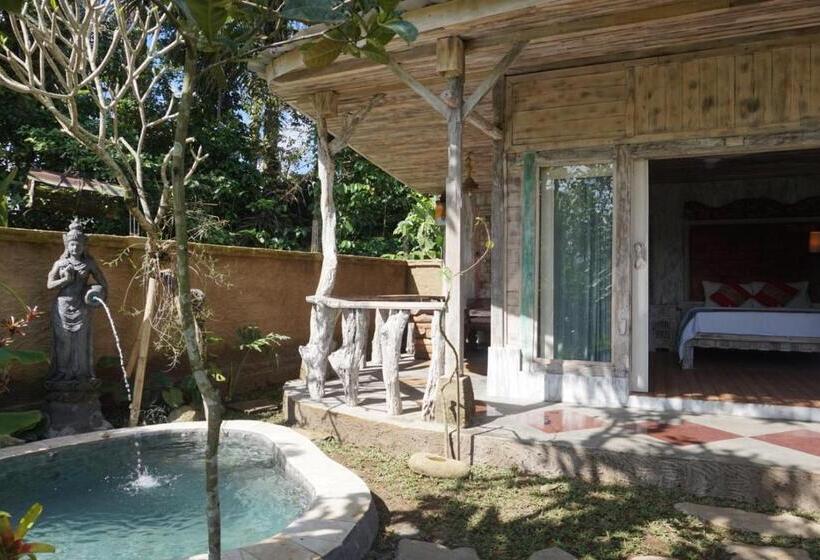 Bed and Breakfast Capital O 94012 Dewa Jati House