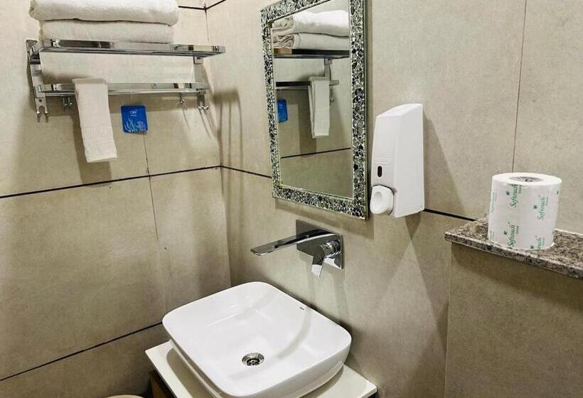 Fabhotel Bleu Ville