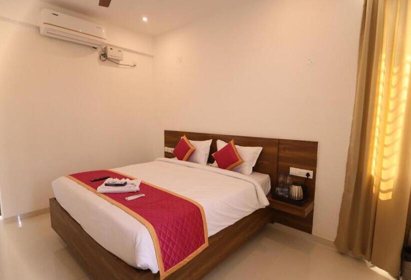 호텔 J Park Auroville Beach