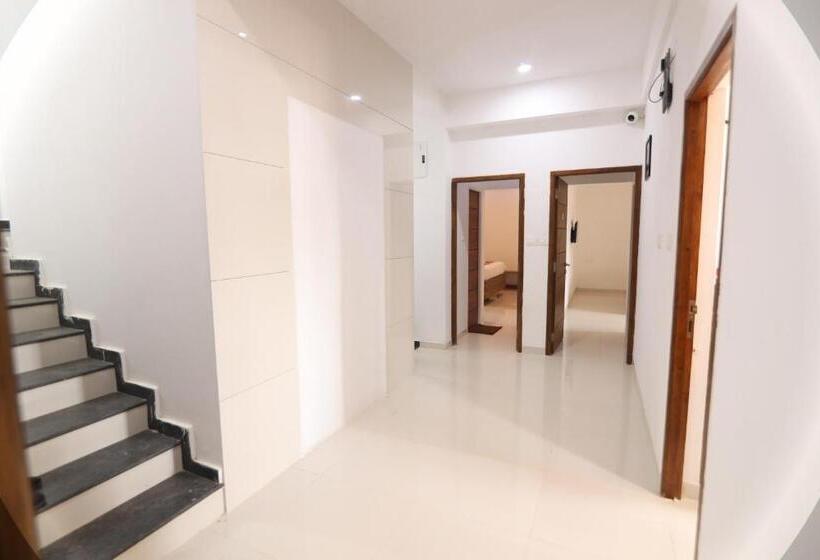 호텔 J Park Auroville Beach