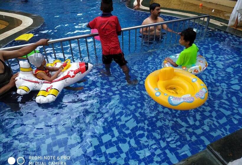 호텔 Ll Empyrean Stay Ll Coconut Beach Farm Resort Ll