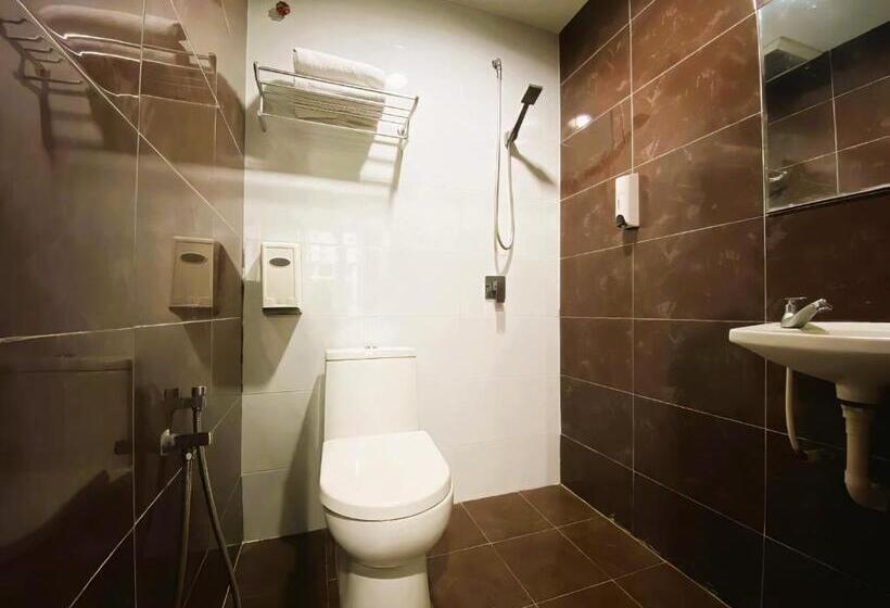 فندق Rg