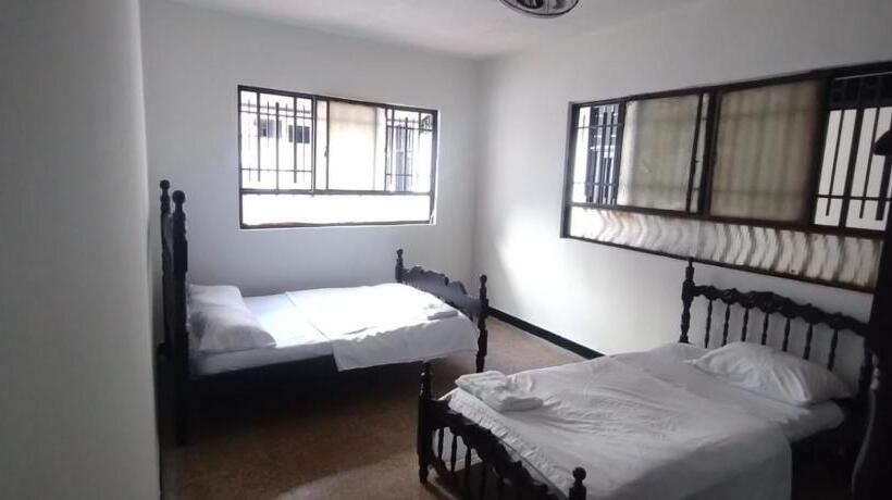 هتل Tunjo De Oro Neiva