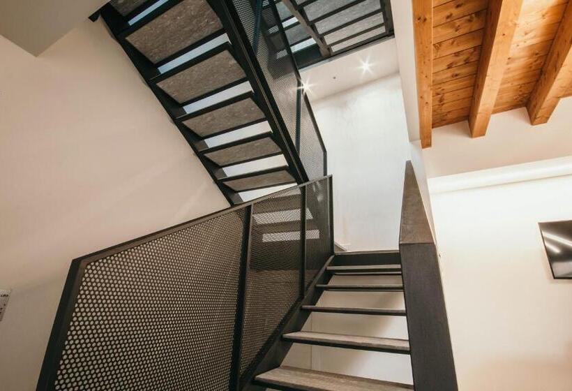 بنسيون Gio Leo Guest House