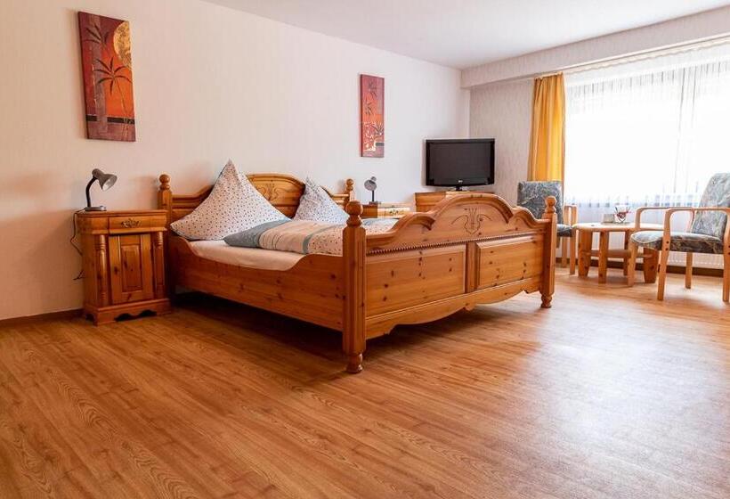 ペンション Gästehaus A21