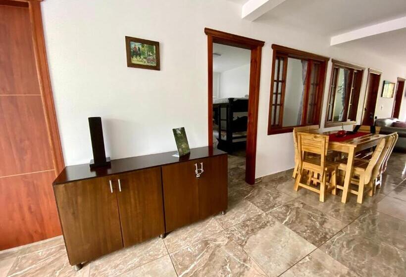 پانسیون Casa Lubel