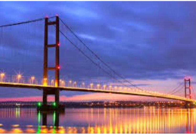 بنسيون Hull City Apartment No 07