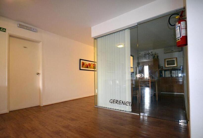 هتل Español Salto