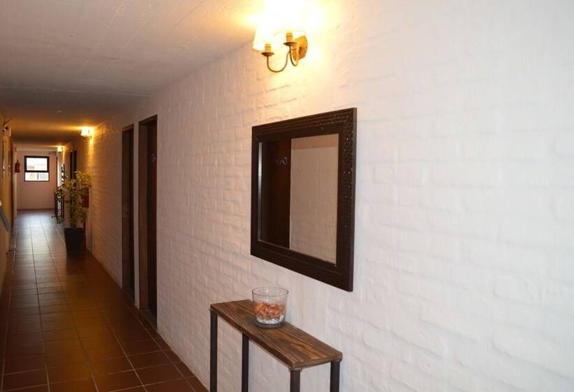 هتل Marina Punta Colorada