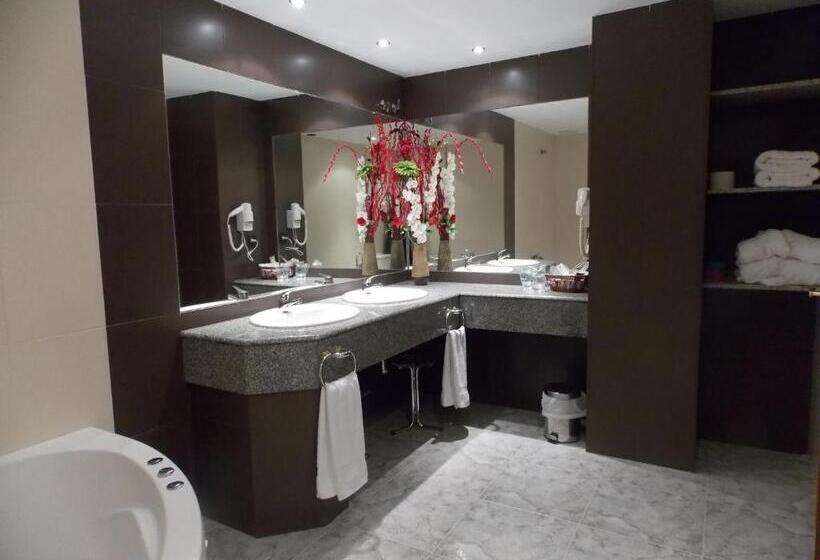 فندق San Cristobal